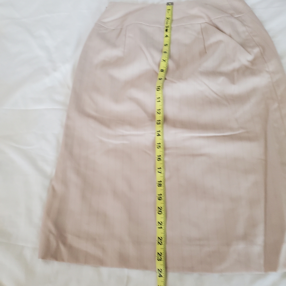 Suit - Picture 3 of 13